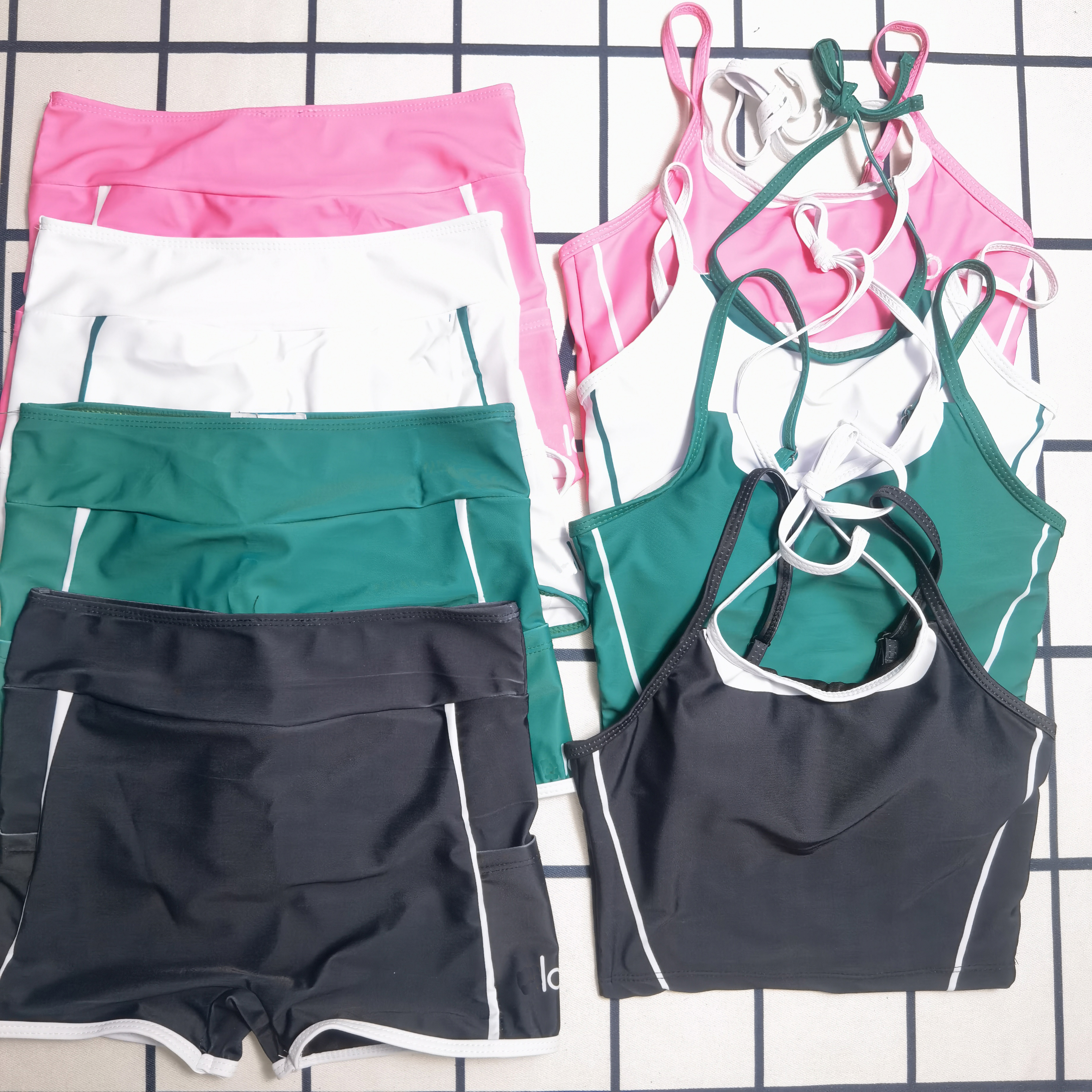 Classic Elegant Design Ladies Swimming Suit Versatile Fit Options S through XL X2603041-image-1096284015