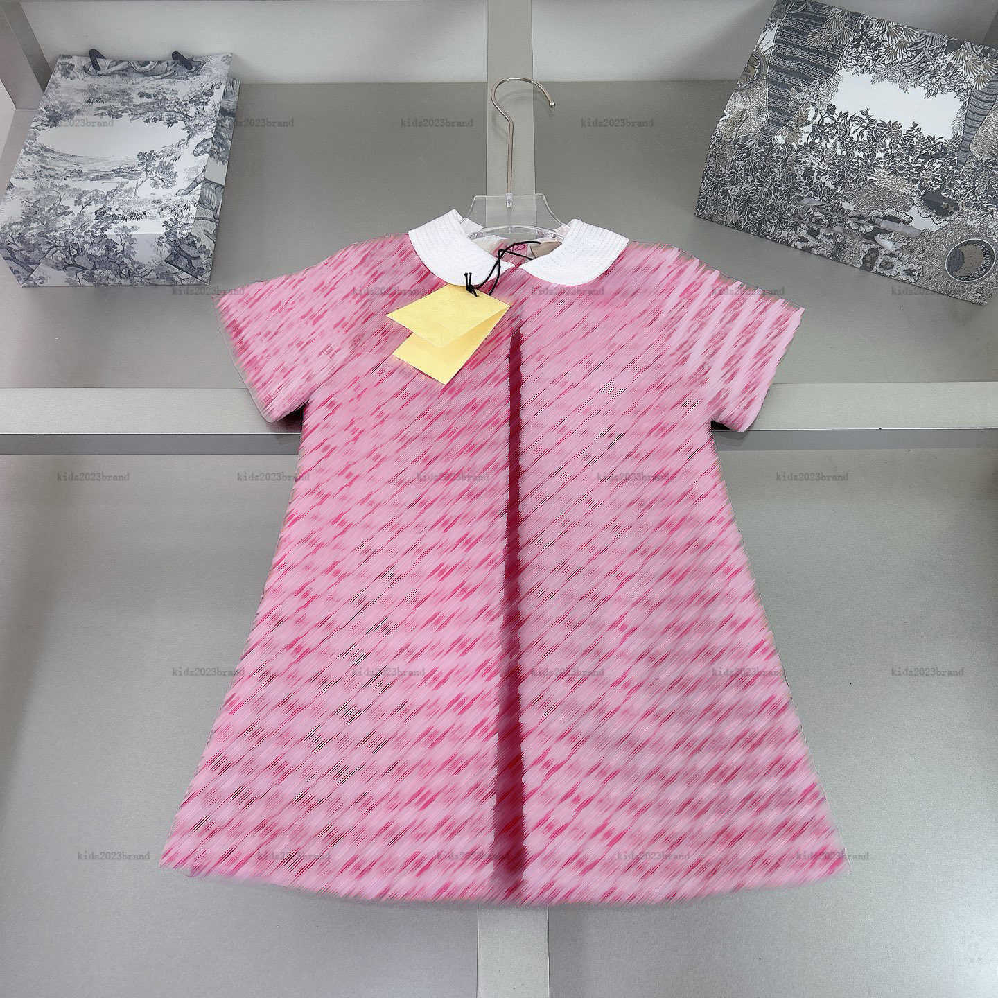 Classics Doll collar girls dress High quality Princess dress kids designer clothes Summer partydress baby skirt A014X01N011-b