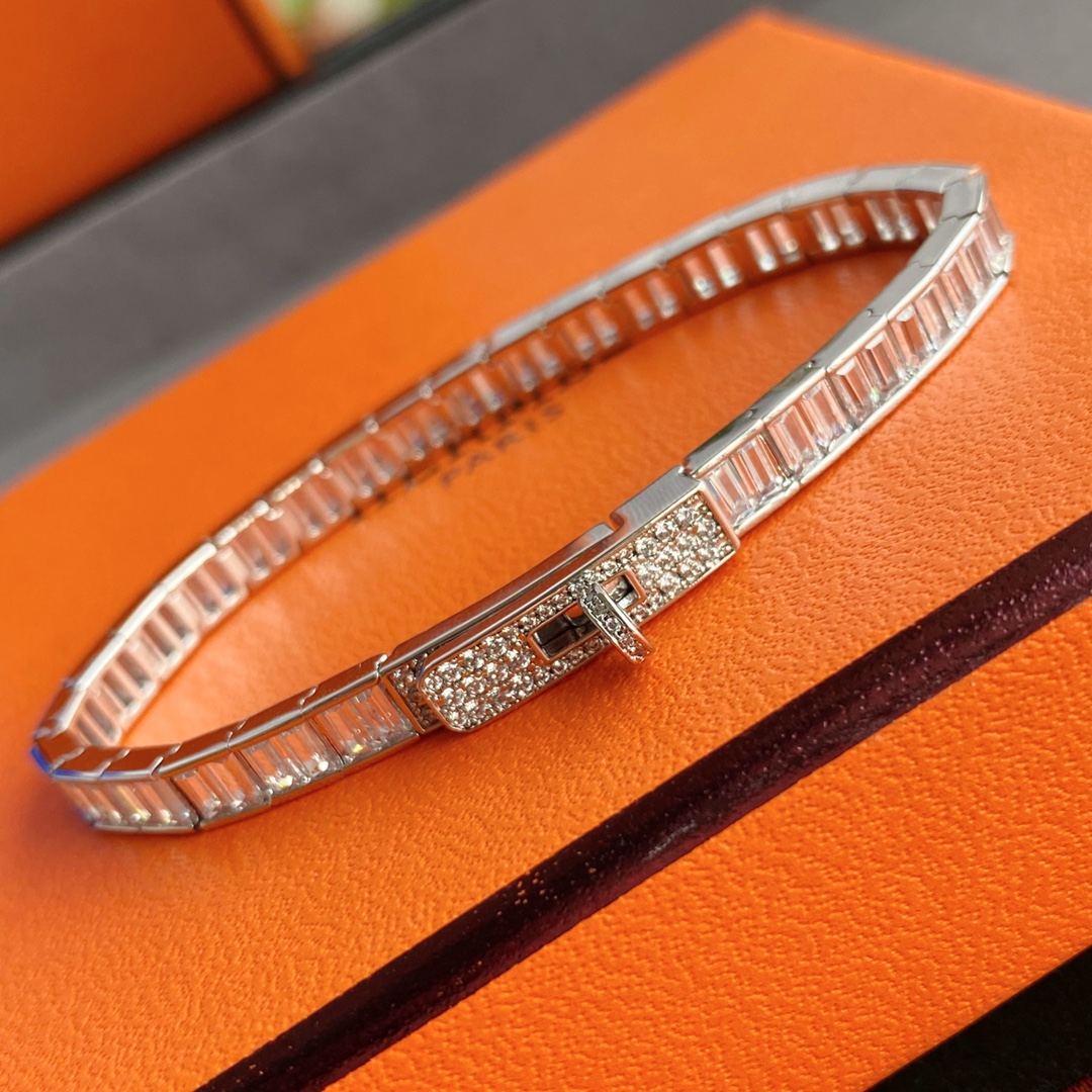 top Bracelets women's Designer bracelets for woman luxurious Bangle bracelet jewelry H brand simple geometric bracelets pig-nose chain, thick g
