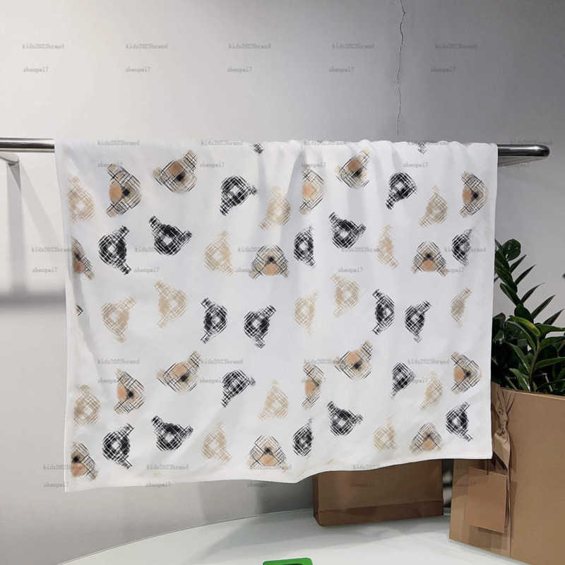 Top one baby Blankets newborn Swaddling Comfortable fabric quilt winter doll bear print infant Knitted quilt A000X11N187-image-1065378733