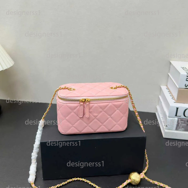 fashion Makeup bag Designer Micro Vanity Bag Mini Cosmetic Bag Crossbody Sheepskin Shoulder Designer Tiny Cosmetic Nano Make Up Bags Coin Purse Wall