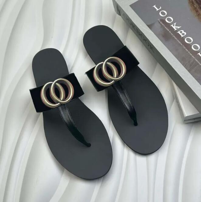 8A designer sandals slipper slide European and American buckle flip-flops metal buckle clamp sandal female leather versatile wear summer