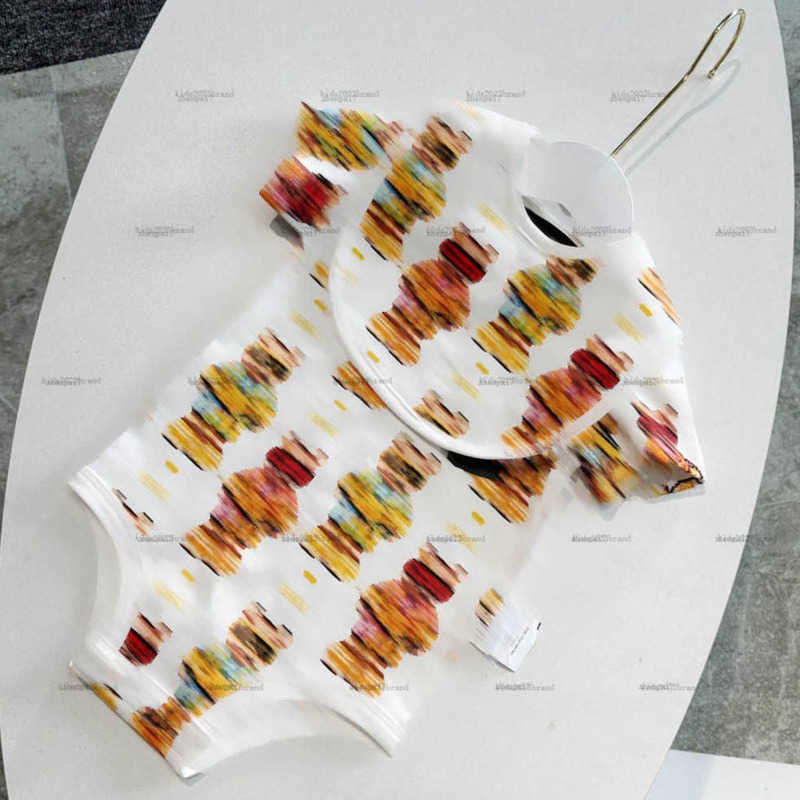 Top one newborn bodysuit Comfort material toddler romper designer Baby clothing Short sleeve infant jumpsuits And bib A137X04N099-image-1065511627