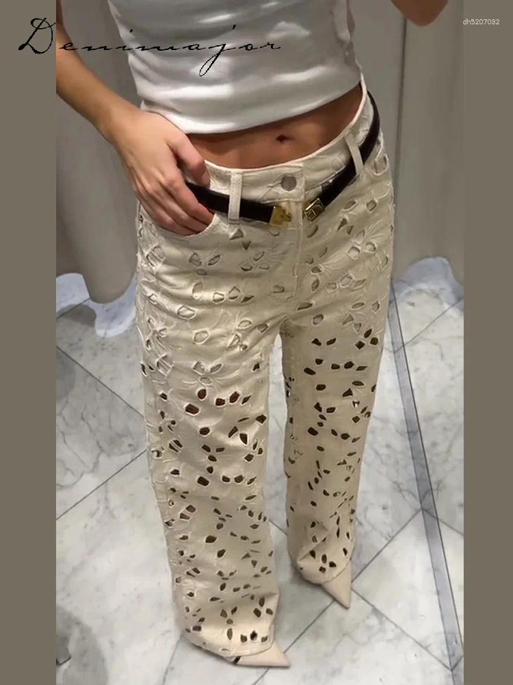 Jeans pour femmes sexy creux de jean femme blanche fleur boulle bouffée de zipper poche pantalon long pantalon féminin 2025 Été élégant dame