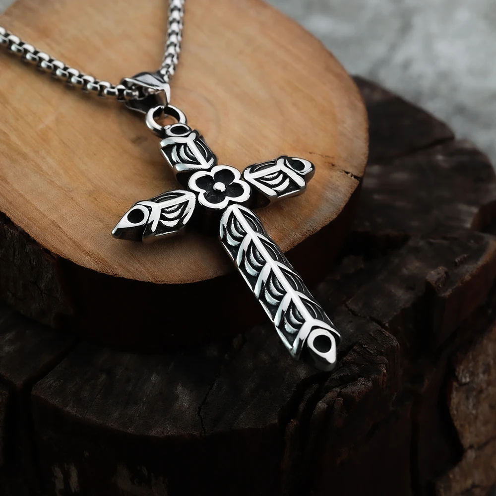 European and American Style Viking Cross Personalized Men's Pendant Necklace Jewelry Holiday Gift Pendant