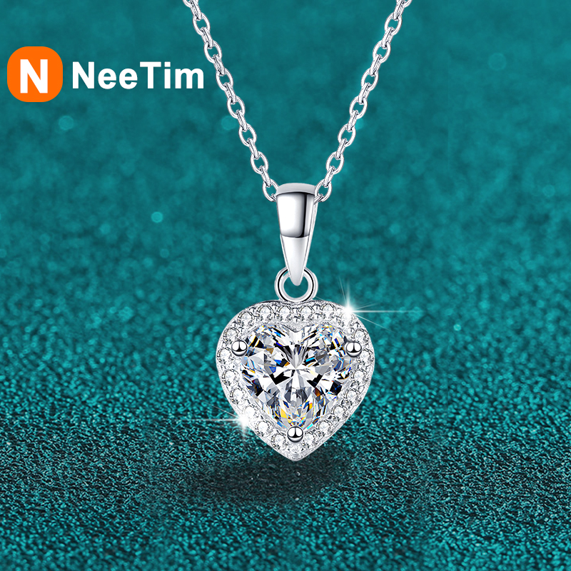 NeeTim 1ct Heart Shape Moissanite Pendant Necklace Sterling 925 Sterling Silver Chain Plated 18k White Gold Necklace for Women