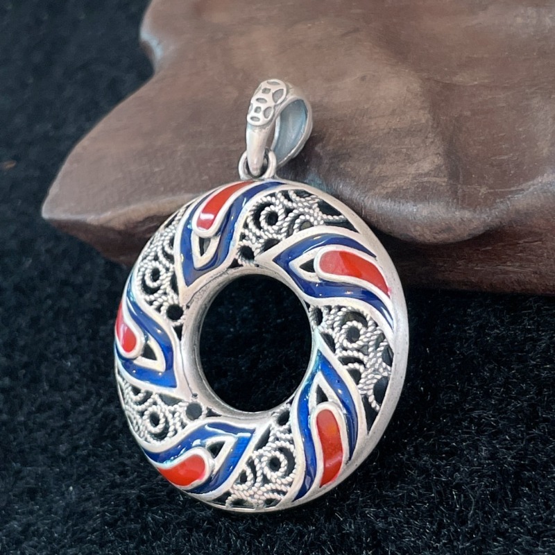 Ethnic Style Hollow Out Blue Red Enamel 925 Silver Round Pendant Vintage Simple Classic Necklace for Women Fine Jewelry
