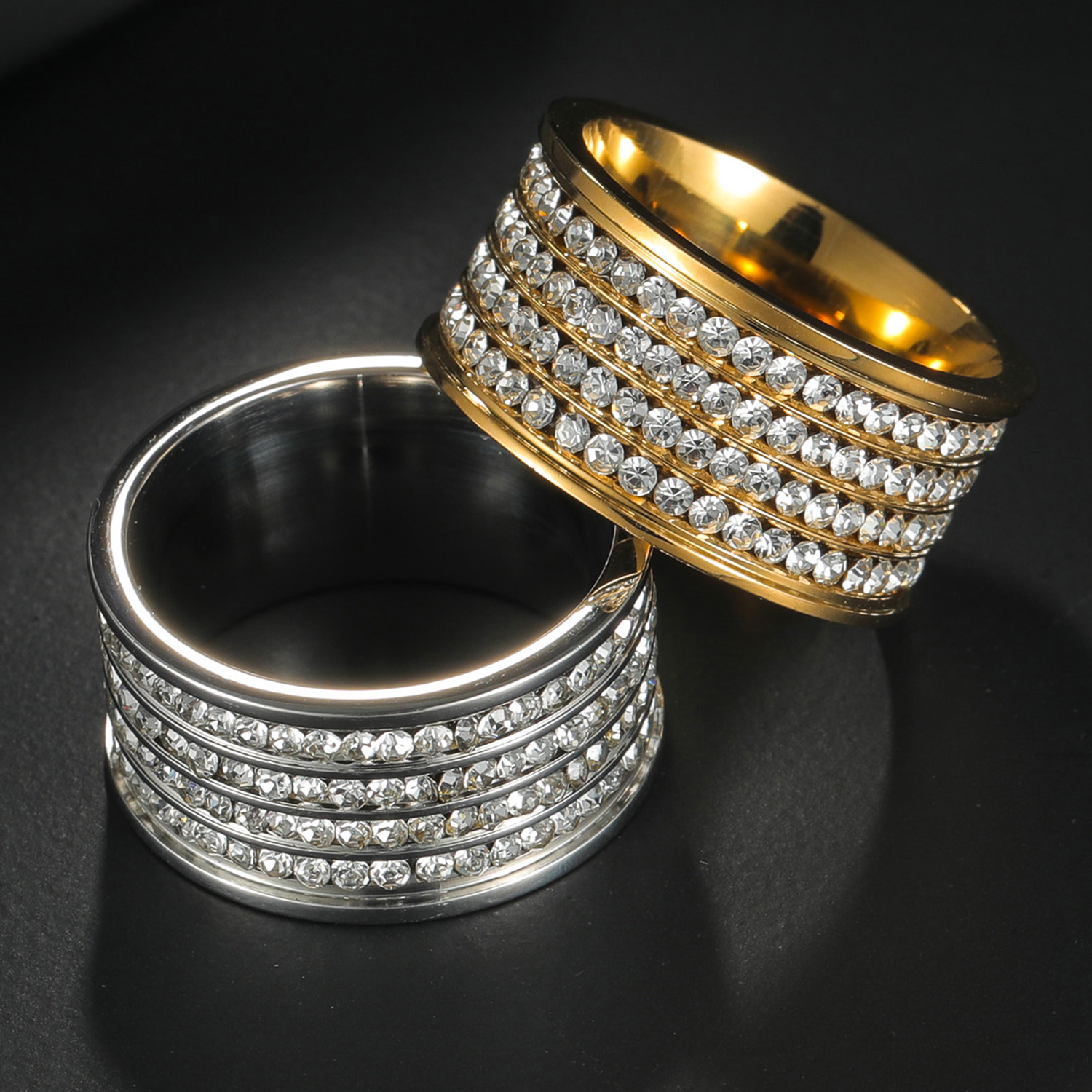 Fashion Shining Full 4 Row Crystal Rhinestone Jewelry Wide Ring Gold Color Stainless Steel Couple Engagement Wedding Jewelry