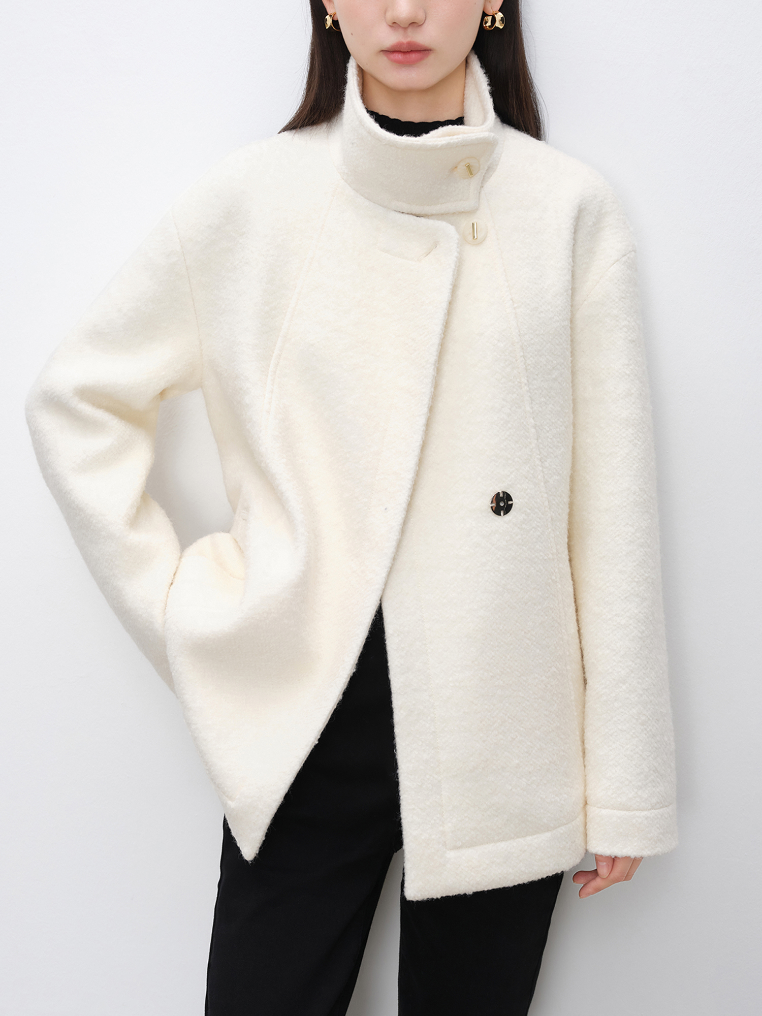 ZIQIAO 38.4% Wool Chic White High Collar Wool Coat for Women Winter 2024 New Design Elegant Woolen Coat Office Lady 24ZQ94253