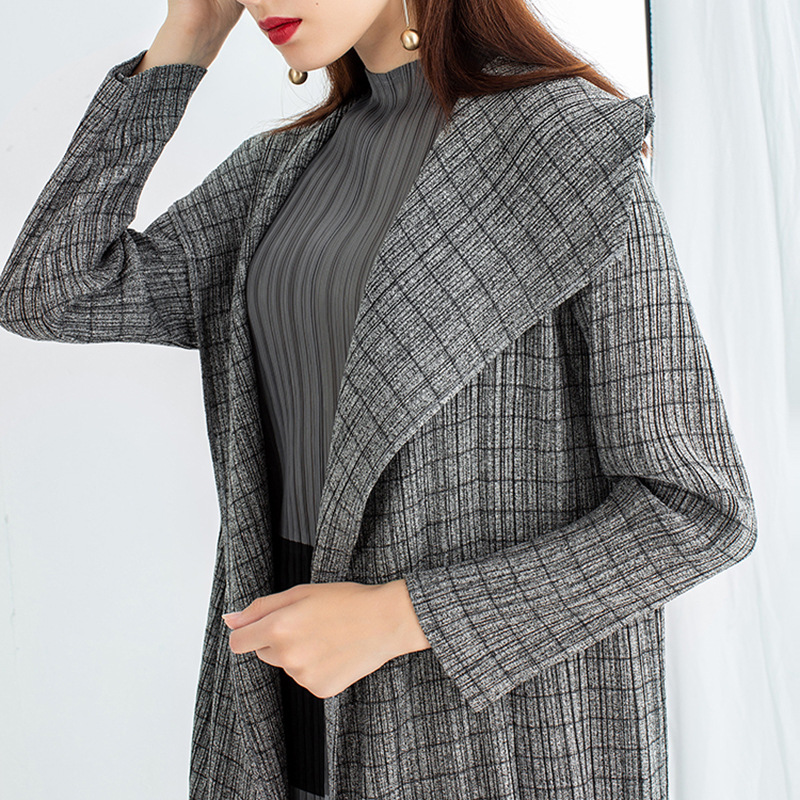 (287) Autumn and winter women's thickened temperament windbreaker drape quality slim fit three-house long sleeve
