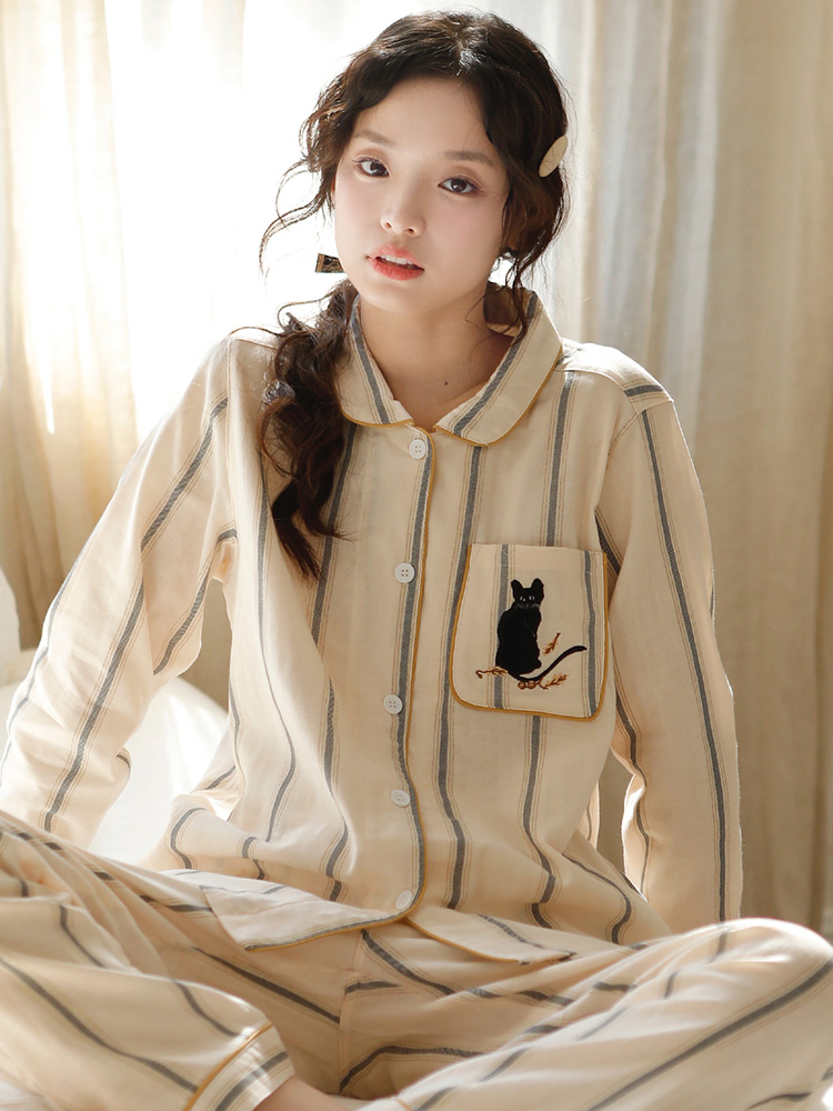 Cotton gauze long-sleeved autumn and early winter couple pajamas for women, high-end feeling, suitable for spring and autumn.