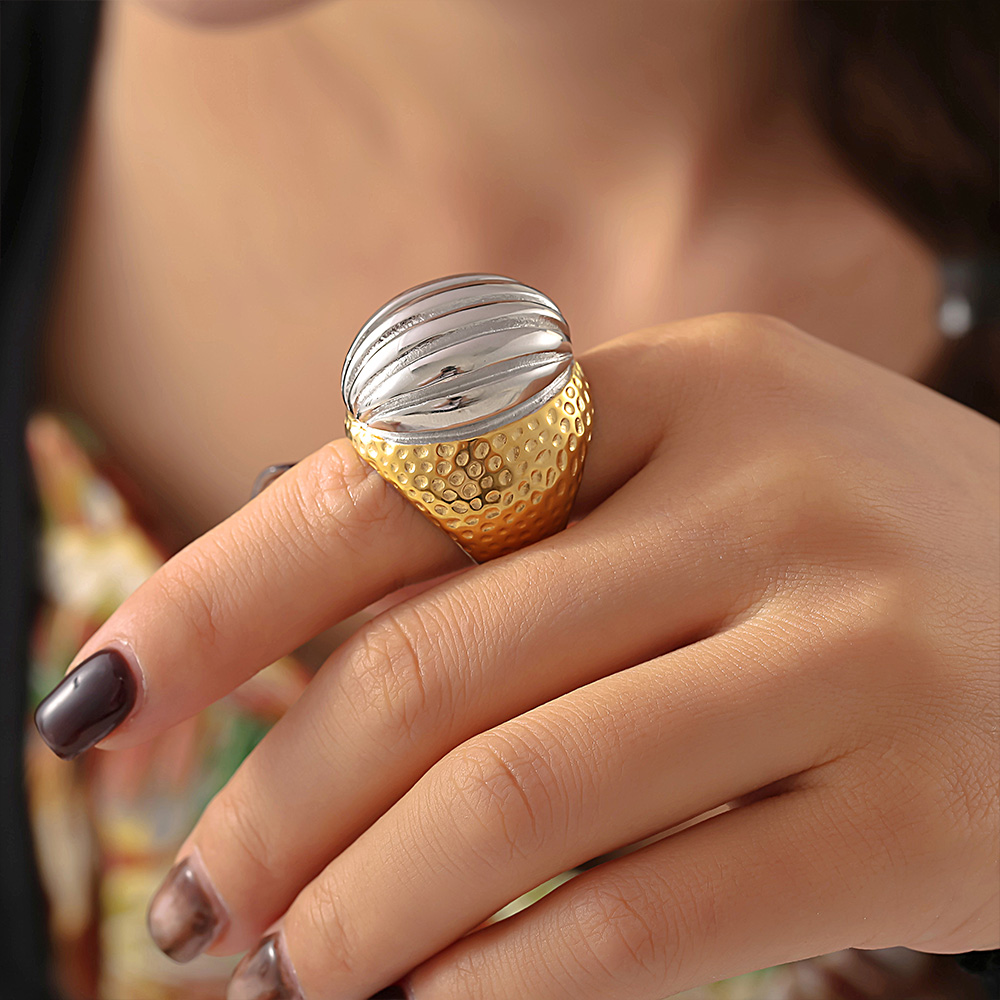 Exaggerate Texture Stainless Steel Rings For Women Trendy Luxury Round Index Finger Ring Jewelry Woman Wedding Gift