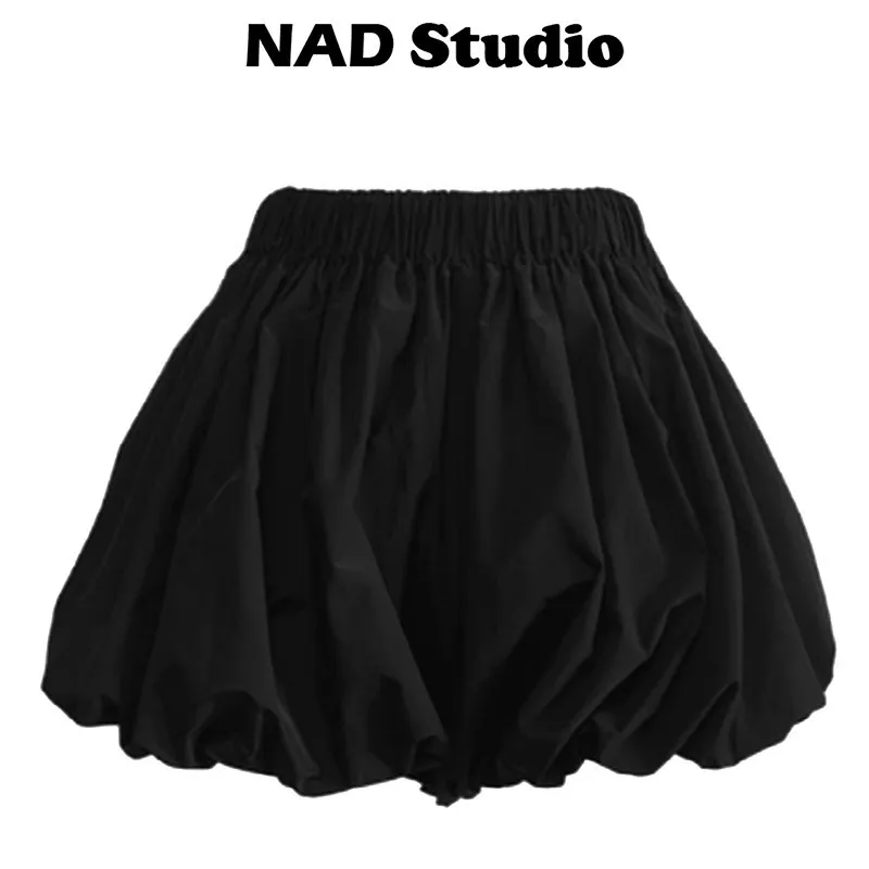 Black Cloud Flower Slimming High-Waisted Casual A- Line Shorts For Women Summer Fashion Tummy Control Gourd Shape Short Pants