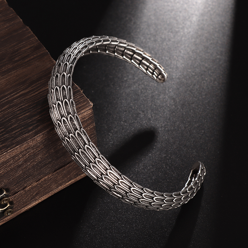 Retro Domineering Dragon Scale Open Bracelet for Men and Women Punk Charm Personality Trend Lucky Amulet Jewelry Gift