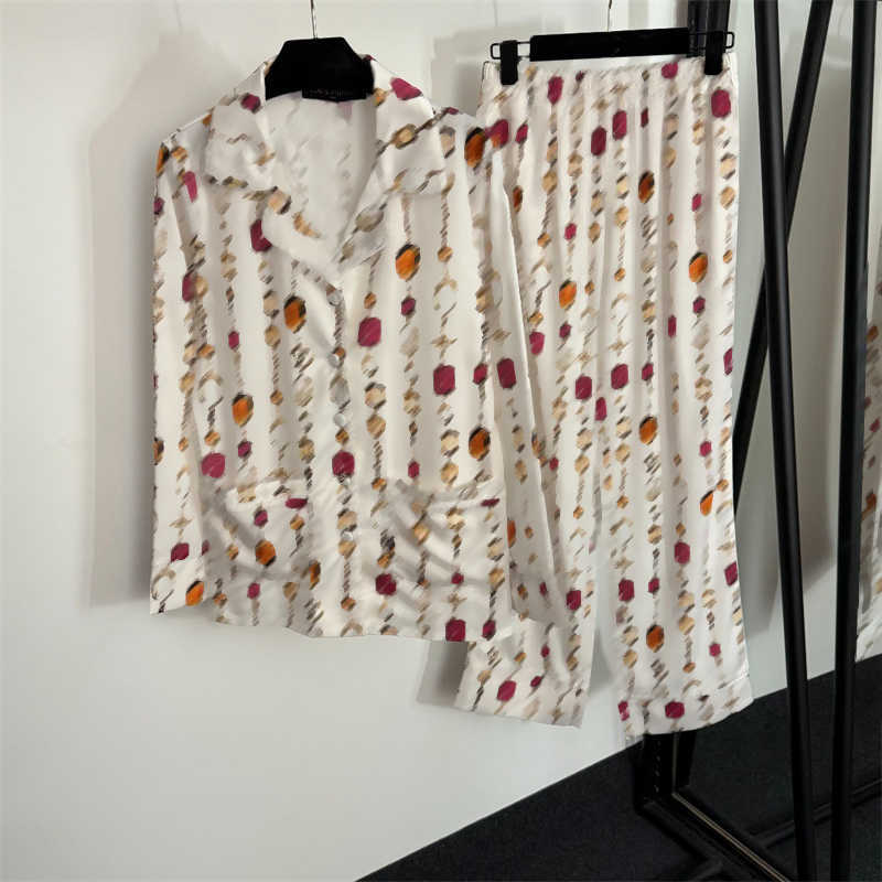 Women Pajamas Soft Skin Friendly Fabric Designer Womens Fashion Home Wear 2 loungewear Piece Graphic Print Sleepwear Long Sleeved Shirt Elastic Wais
