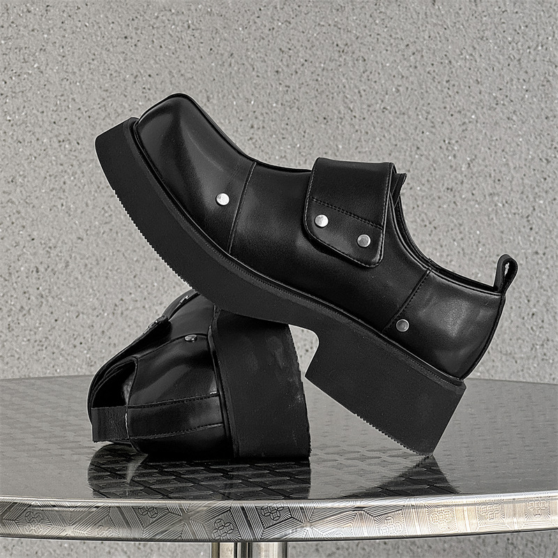 Stylish Fashion Versatile Men Solid Black Leather Shoes Business Formal Minimalist Slip On Round Toe Flat Soft Sole Rivet Biker Rock Gothic Punk Sho