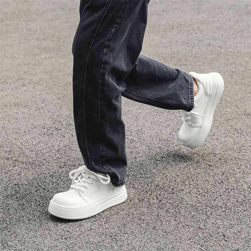 Stylish Fashion Versatile Men Leather Shoes Business Minimalist Lace Up Leather Round Toe Flat Platform Soft Sole Rock Gothic Punk Shoes Casual
