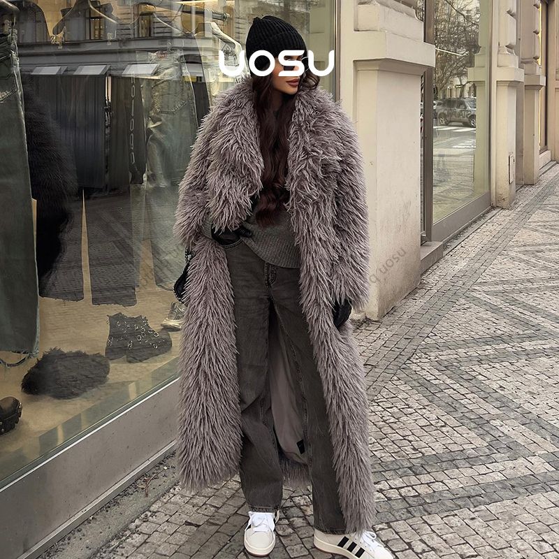 Oversized Mongolia Lamb Fur Maxi Coat Women in Winter 2024 Fashion Trend Deigner Brand New Light Gray Fluffy Festival Streetwear