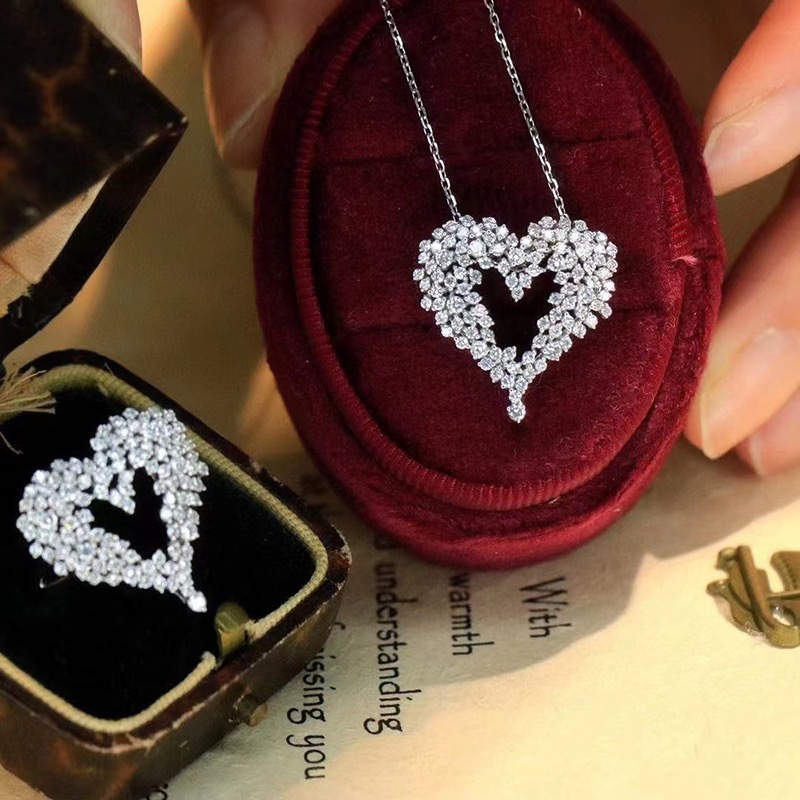 Heart Wings Lab Moissanite Diamond Necklace 100% Real 925 Sterling Silver Wedding Pendants Necklace for Women Chocker Jewelry