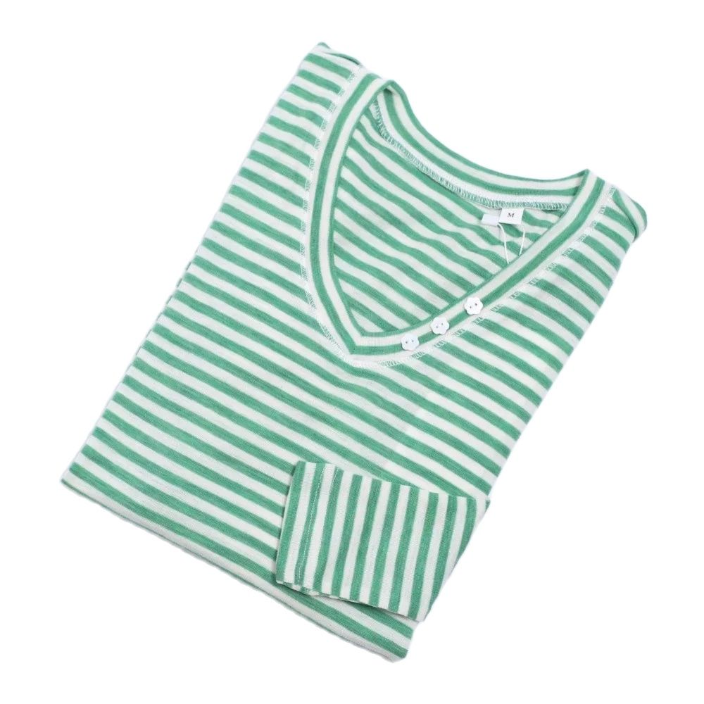 Women's 100% Merino Wool Base Layer Top 250G Merino Wool Thermal Underwear Womens Merino Long Sleeve Shirt Breathable Anti-Odor