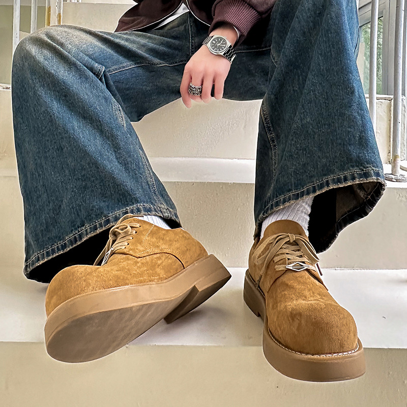 Élégant créateur de mode Femmes hommes Chaussures en cuir Business surdimensionné en dentelle formelle en cuir rond rond Sole rock rock gothique