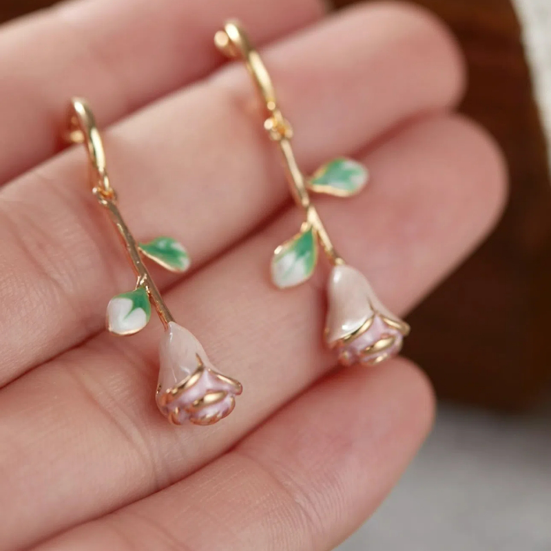 Fashion Summer Adonis Garden Vintage Exquisite Gentle Fluorescent Powder Pink Rose Enamel Flower Dangle Earrings Clip Hoop