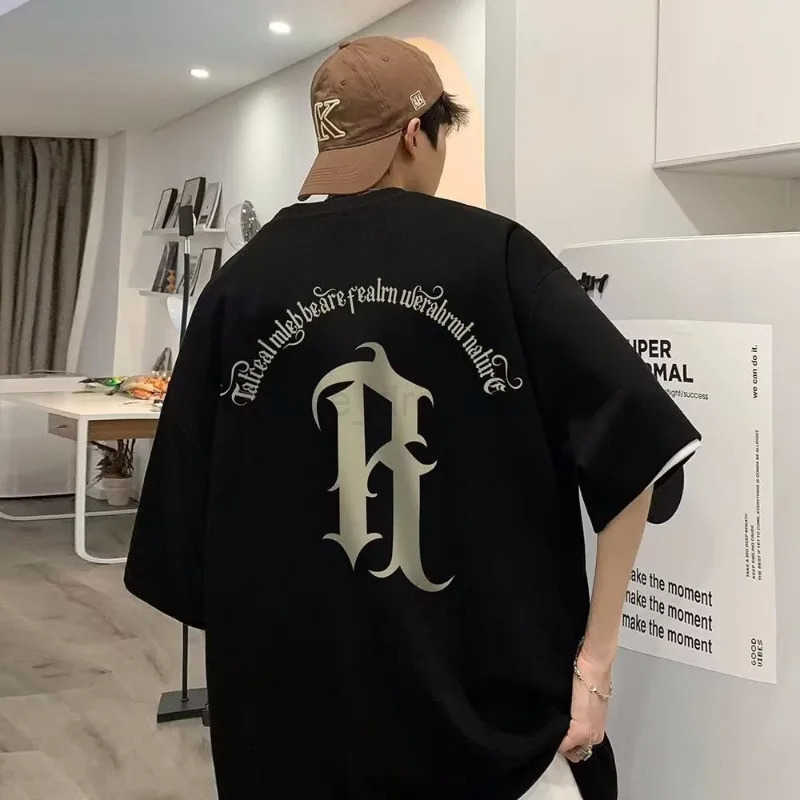 8XL Men Oversized Fashion Loose American Vintage Deformed Letter R Print Short Sleeve Round Neck Versatile Trend Couple Outfit T250714