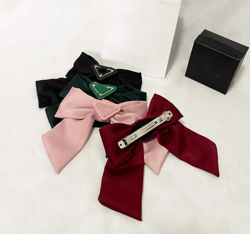 Multiple Couleur Vintage Designer Printemps Arc Pince À Cheveux Mode Femmes Charme Bandeau Classique Triangle Logo Bandeau De Luxe Style Cadeau B