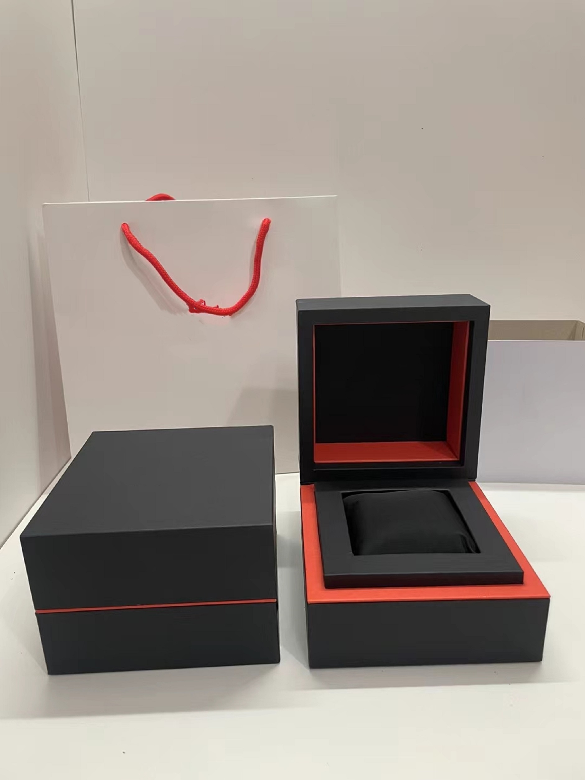 Top Quality Boxes TISSOTSity 1853 watch Original Box Accessories wholesale montre Watches Booklet Card Tags and Papers English Swiss Watches Boxes M