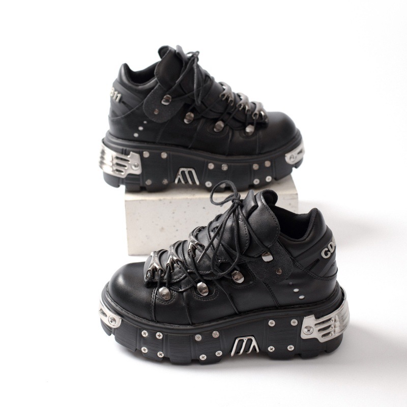Stylish Fashion Gothic Punk Rock Style Rivet Men Women Lace Up Thick Sole Round Toe Chunky Comfort Party Design Shoes Casual Autumn Winter Shoes