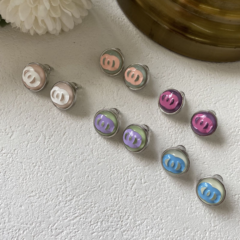 Round Enamel Earrings Copper Designer Ear Studs Women Romantic Gift for Special Occasions Lightweight Fashion Jewelry