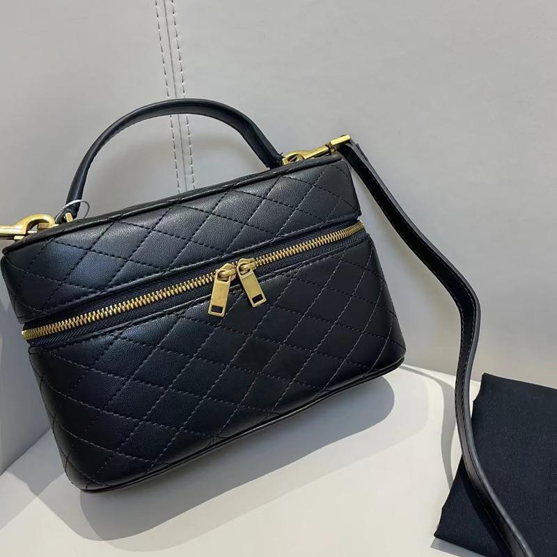 Sacs de créateurs d'épaule en cuir de haute qualité Embrayage de toilette de luxe Sacs de cosmétiques populaires sacs à main portables mini-sacs