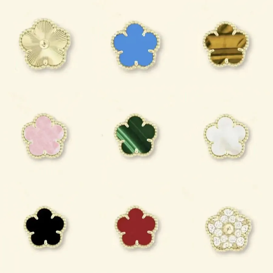 Crérat de 15 mm Clover Stumes d'oreille Boucle d'oreille Vintage Four Leaf Clover Charm Boucles d'oreilles Moto-of-Péarl en acier inoxydable Gold