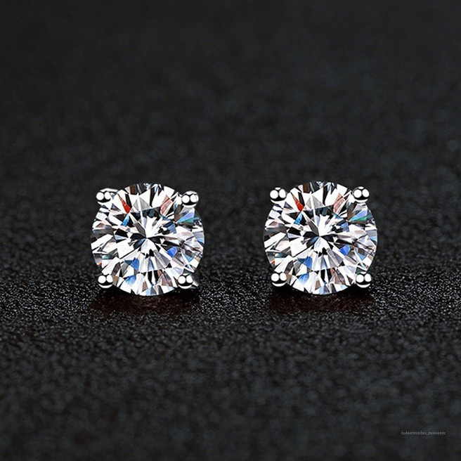 S Pure Sier Classic Hot-Selling Moissanite Earrings Simple Four-Prong 2 3 Carat Gift for Dates High-End Ear Care