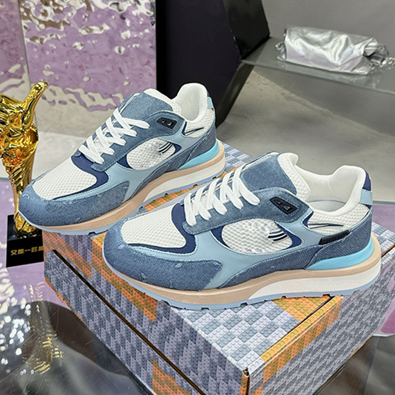 Run Away Sports Shoes For Men Vacation casual shoes low top signature comfort non slip sole side decorated Flowers sneakers