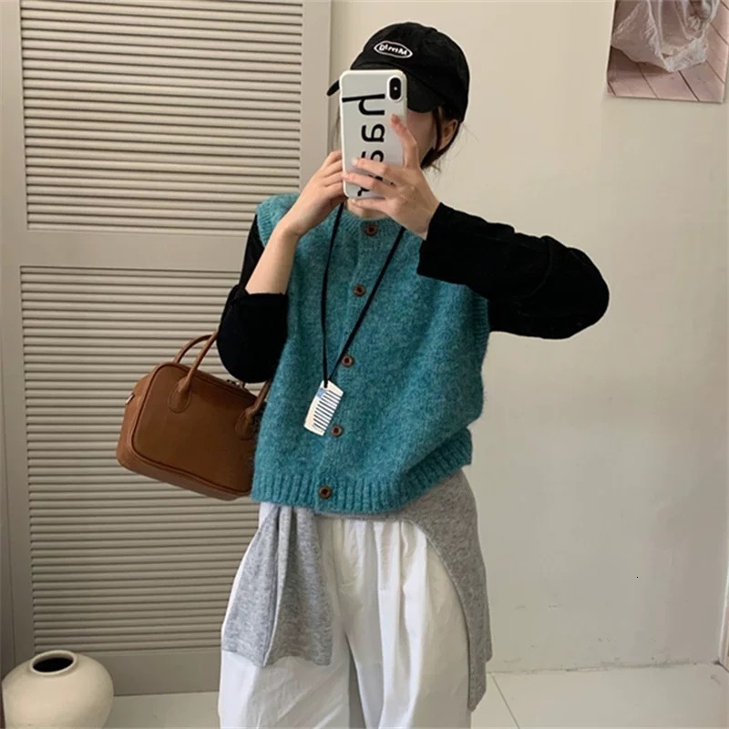 Gaono Women Knitted Tank Tops Casual Summer Solid Color Button Front Basic Vest Sleeveless Shirt y2k Aesthetic Clothes 240814
