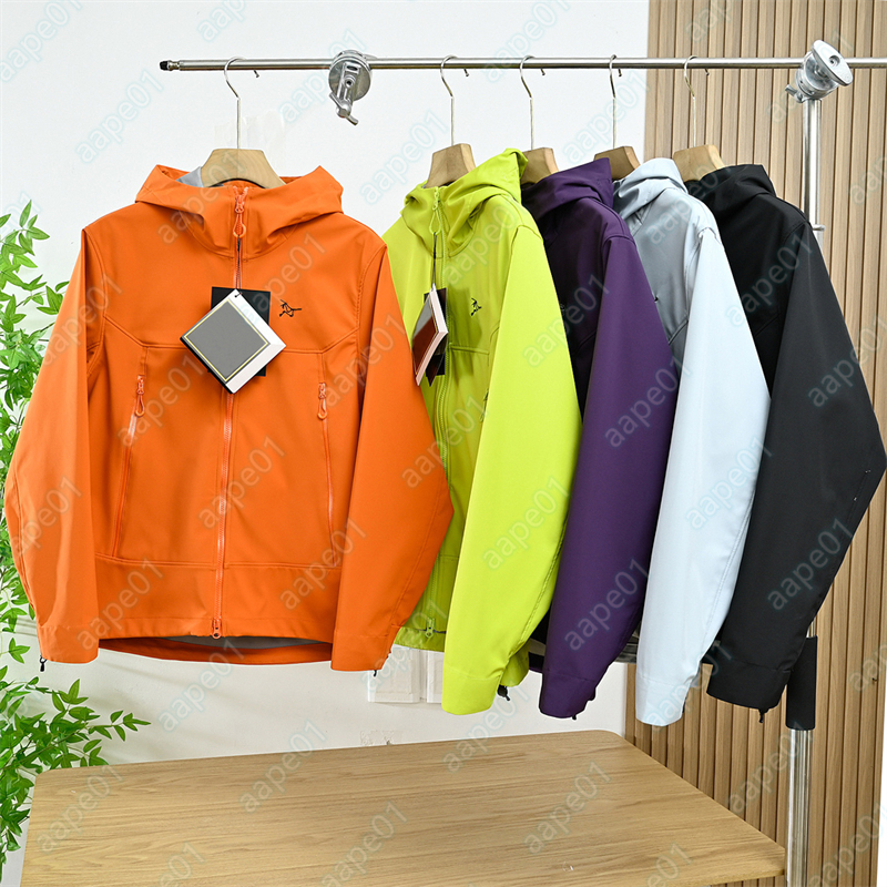 Designer Mens Jackets Womens Jackets Embroidered Patterns Outdoor Zipper Jacket Warm Sports Jacket Waterproof Jacket Mens Casual Lightweight Hiking