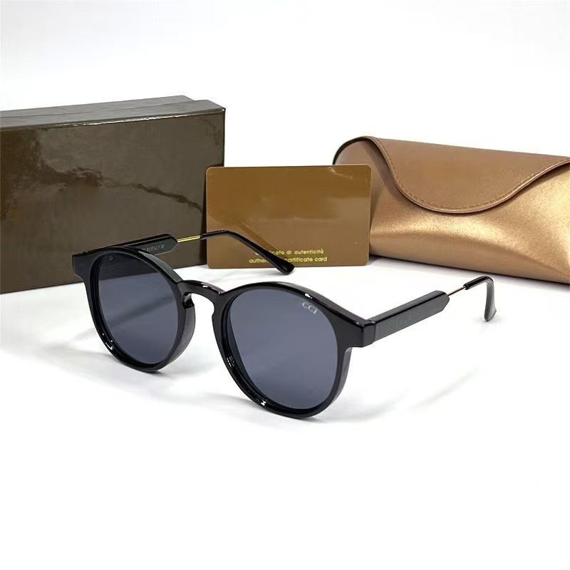 Lunettes de soleil designer mode style masque agrandi classique monture complète lunettes de protection conduite extérieure plage homme femme