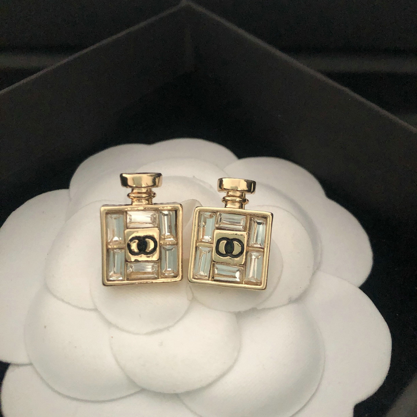 Brand Letter 18K Gold Plated Stud Designer Earrings Crystal Pearl Earring Women Party Wedding Engagement Lovers Gift-image-1106260890