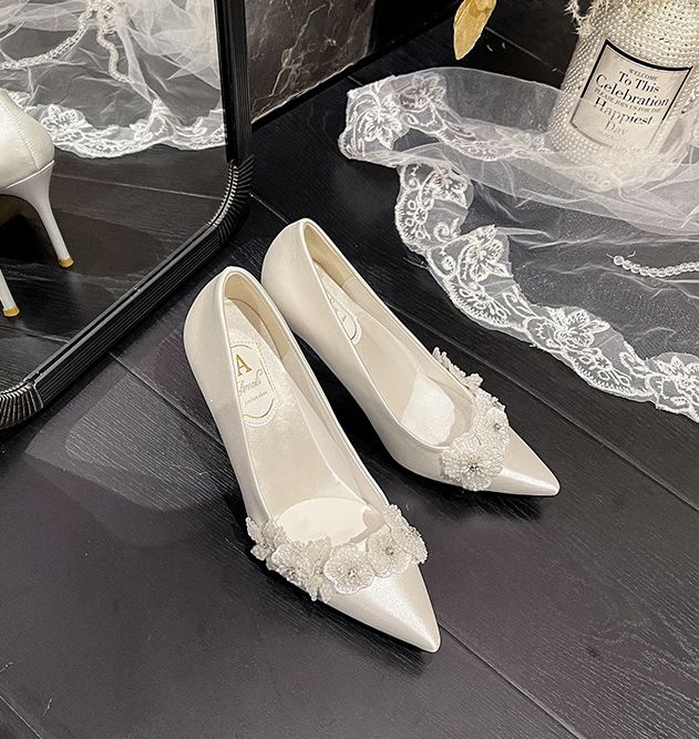 Elegance Fashion Shallow Women Pumps Luxury Rhinestone Decor Slingbacks Thin High Heels Spring Summer Bridal Wedding Party Shoes OL Formal Business