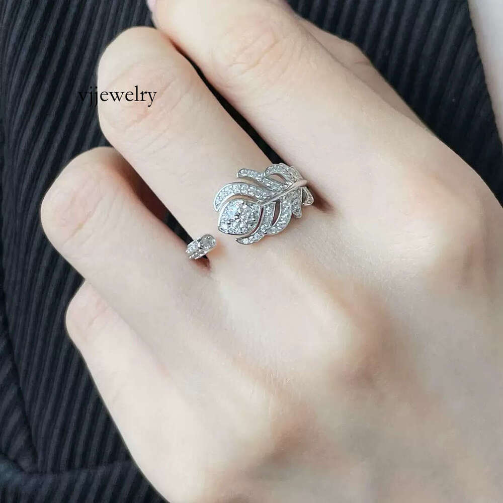 Designer Rings Peacock Feather Necklace V Gold Open Ring Fairy European and American Light Luxury Full Diamond Inlaid Sparkling Diamond Jewelry