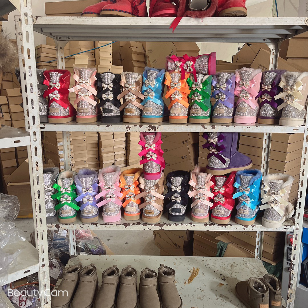 Designer Boots with Bow Australia Boot Women Snow Boots Winter Warm Comfort Suede Half Boots Black Beige Chestnut Red Black Pink Boot with Bowtie
