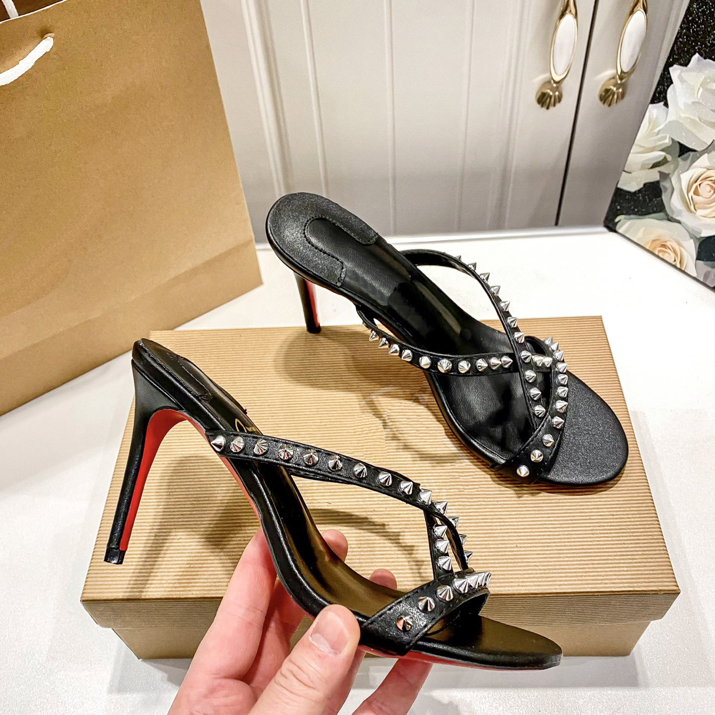 Designer Heels for women leather Luxury Brand Pumps Studded heel Pointed Toe High Heels Elegant Stiletto Ladies Party Shoes women Rivets With dust b