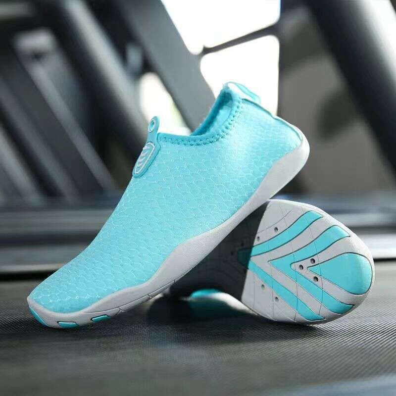 With box designer shoes for men women daily outfit running shoes leather mesh Triple Black White Grey Blue Pink Green mens trainers outdoor sneak-image-940778400