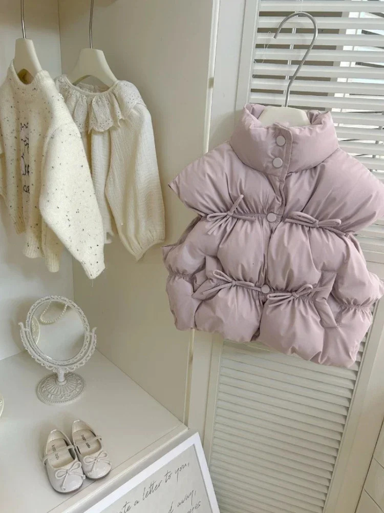 HoneyCherry Girls Solid Colour Waistcoat Autumn and Winter Fashionable Childrens Cotton Vest Winter Girl Baby Warm Vests 250724