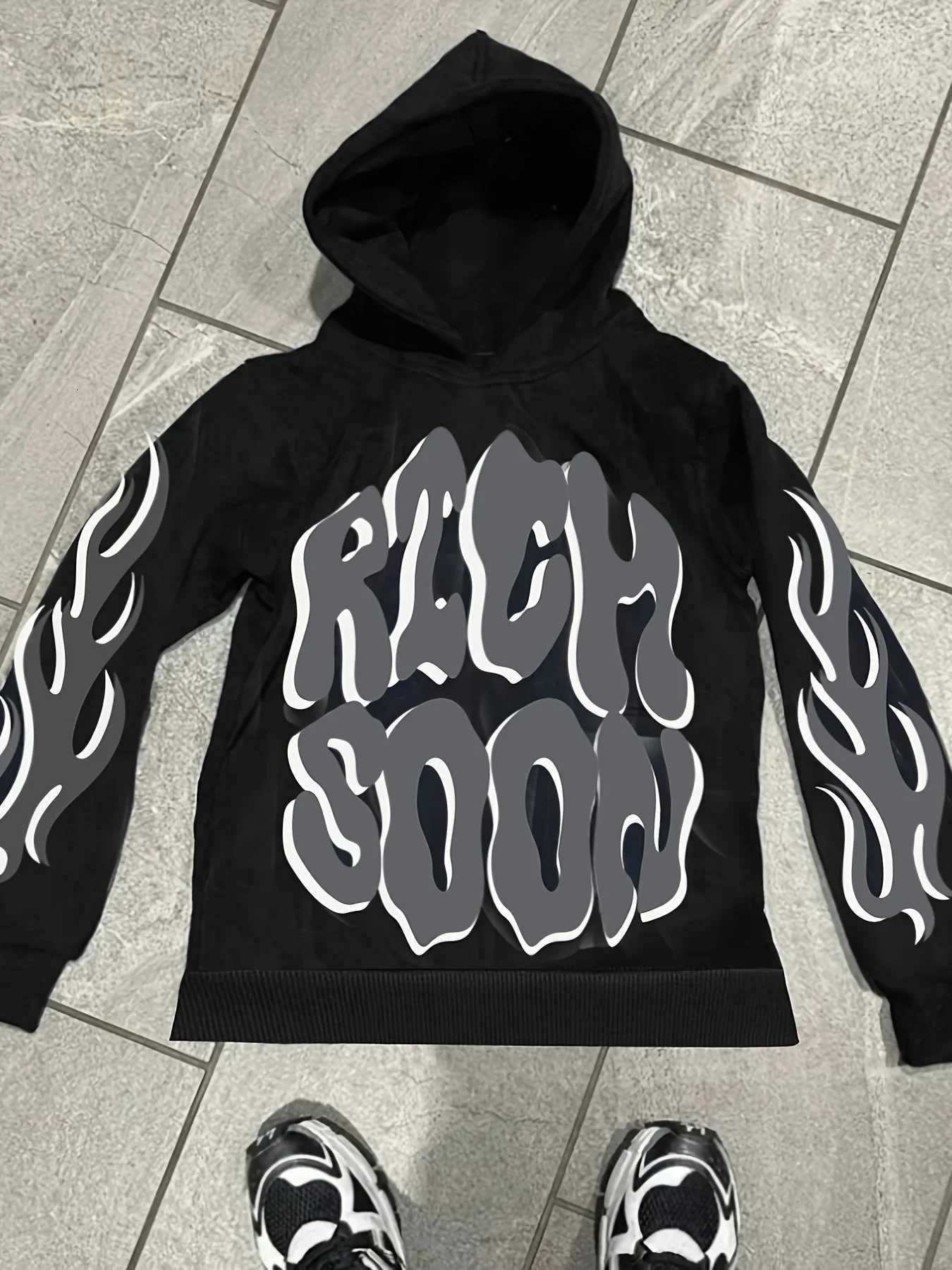 Mens Summer Hip-hop Style Rich Soon Flame Embroidered Hoodie to Showcase Your Distinctive and Unconventional Attitude XJ250726