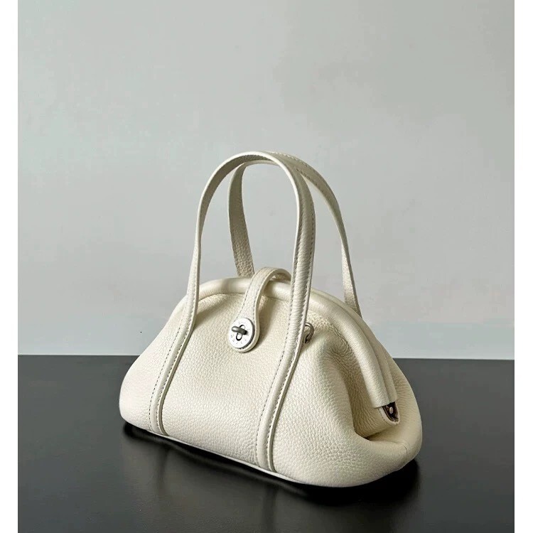 Designer Bag Early Spring Bag High-end Luxury Bag Niche Commuter Women's Bag Clip Bag Dumpling Luxury Bag 2025 Crossbody Shoulder Handbag Trend