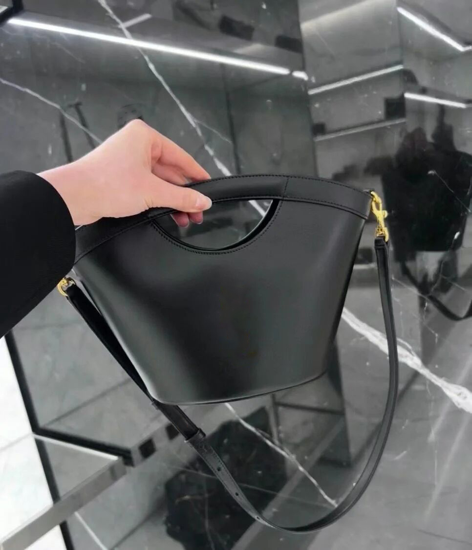 10A designer luxury designer bag shoulder bag shape tote bag full leather lining design top quality genuine leather women's casual leather hand
