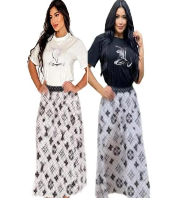 Womens Tracksuit Designer Two Piece Dress Women Casual T-shirt and Mini Skirt Sets 2Pc Outfits