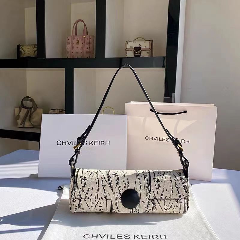 Free Shipping On 2025 Summer New Designer Bags Niche Design Underarm Shoulder Bag Handbag Exquisite Shopping Bag